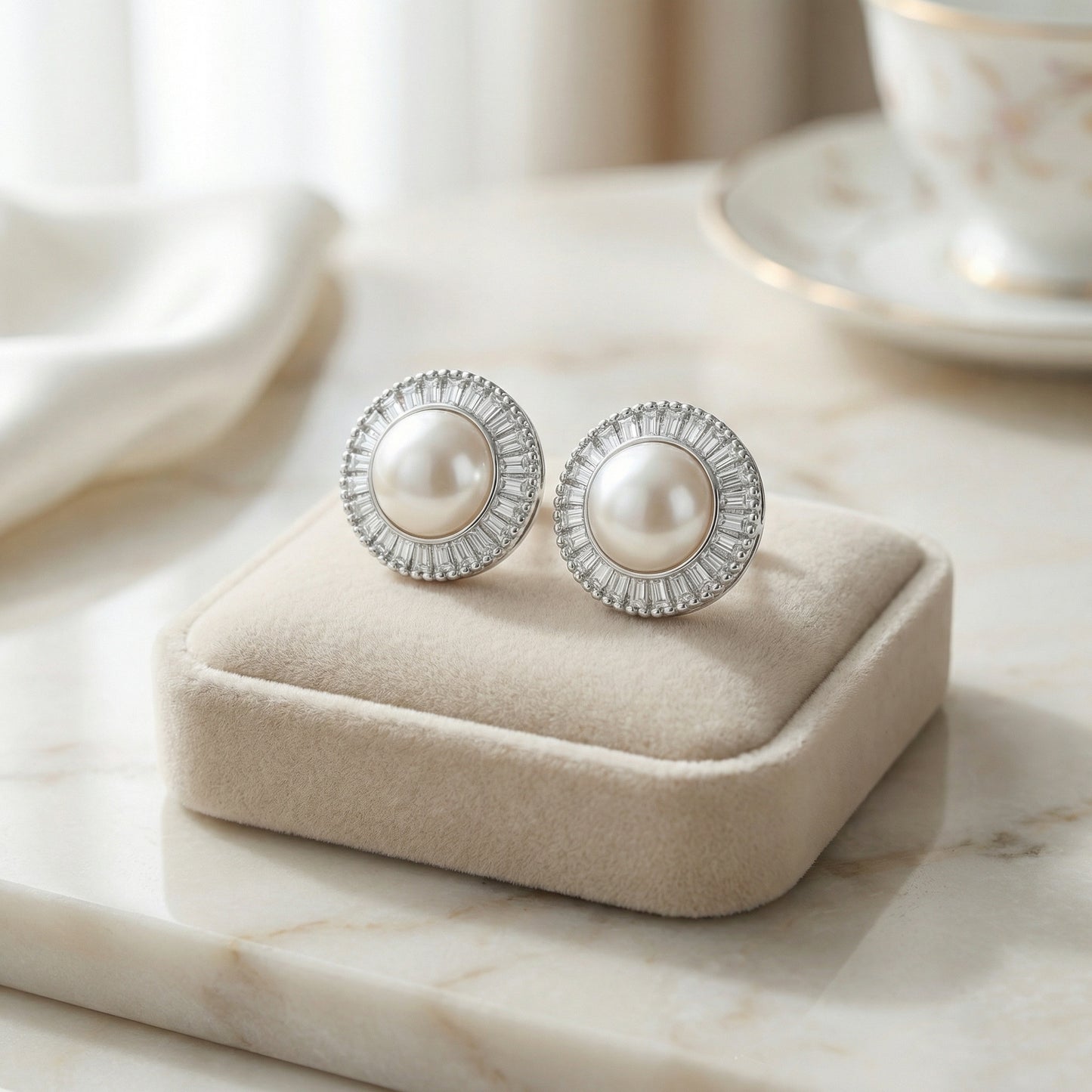 Aros Silver Classic White