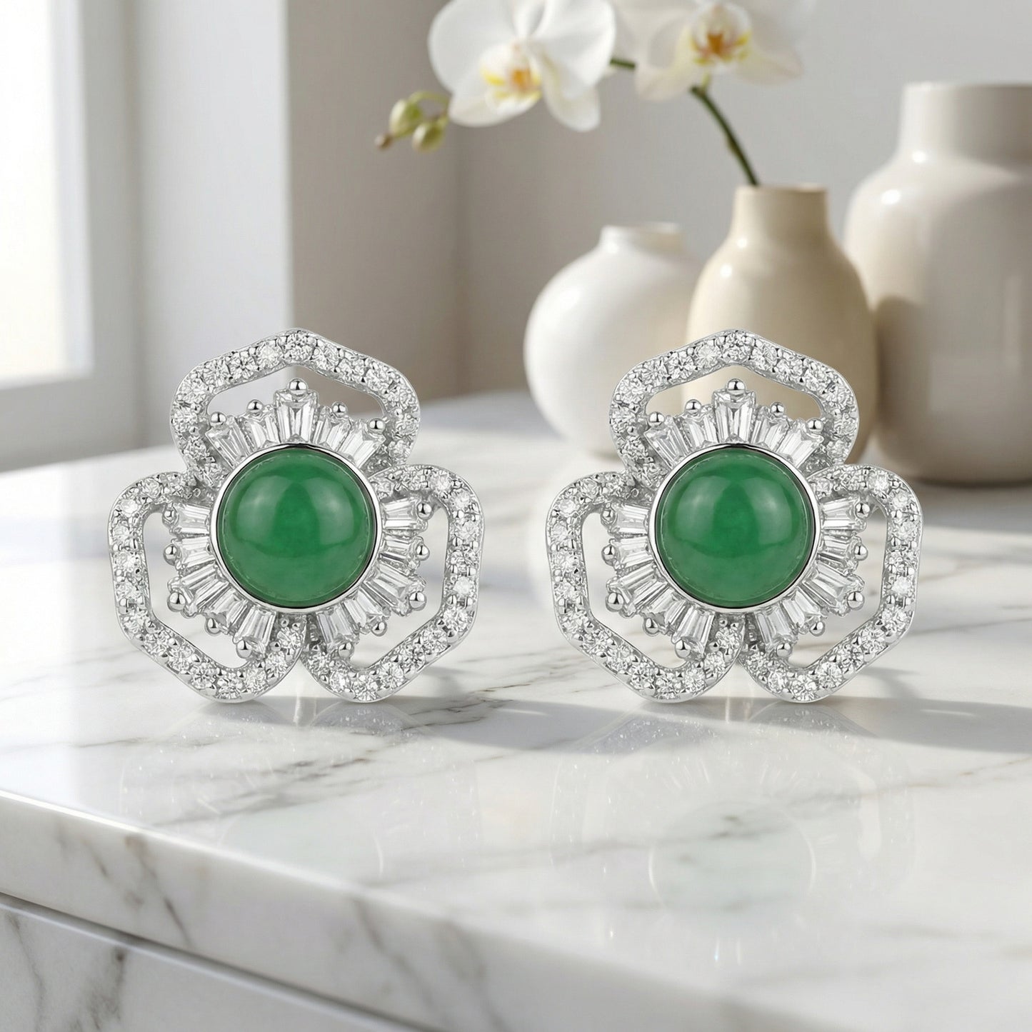 Aros Silver Elegant Green Gemstone Flower
